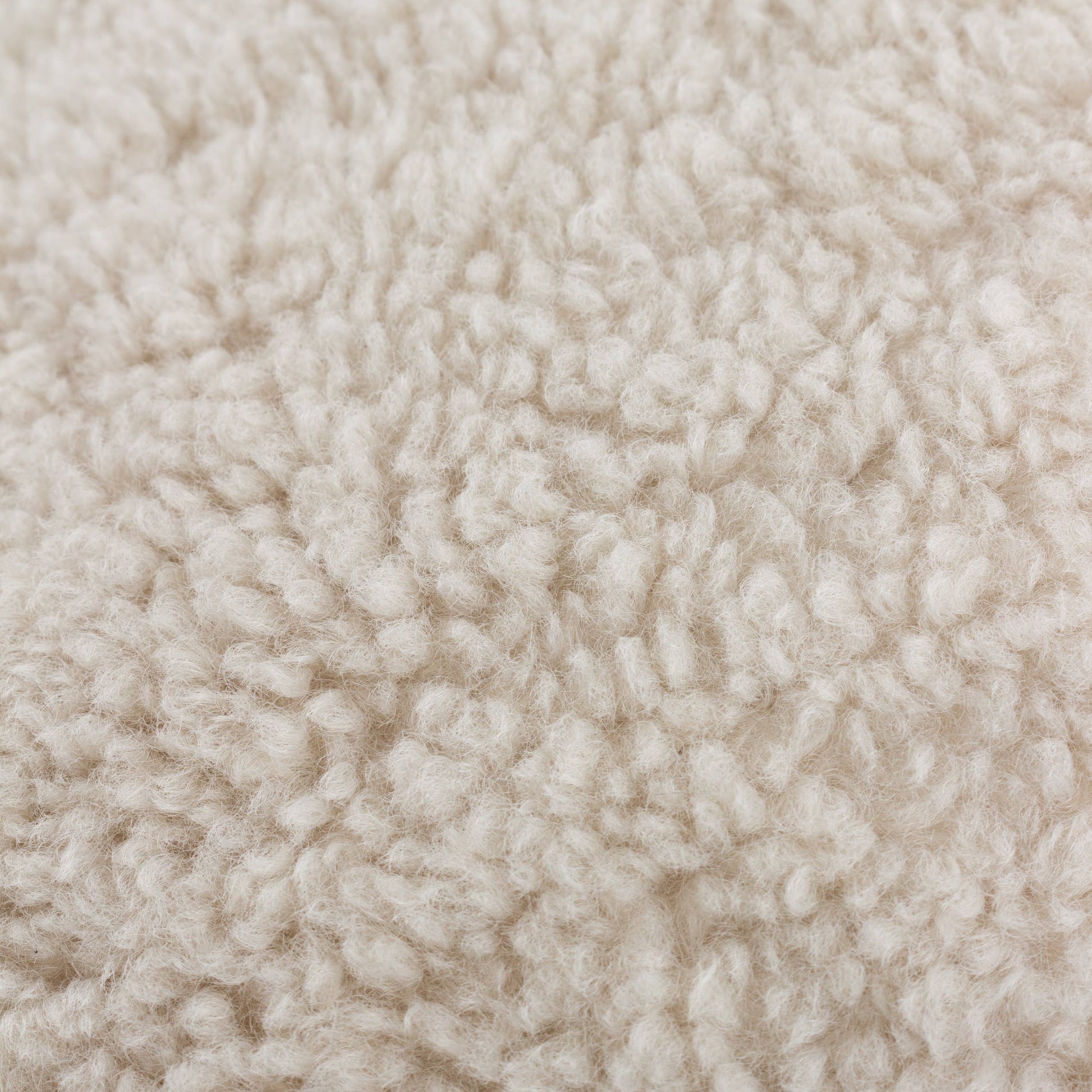 Olann Faux Shearling Cushion Natual: Natual / Feather Filled / 45 x 45cm