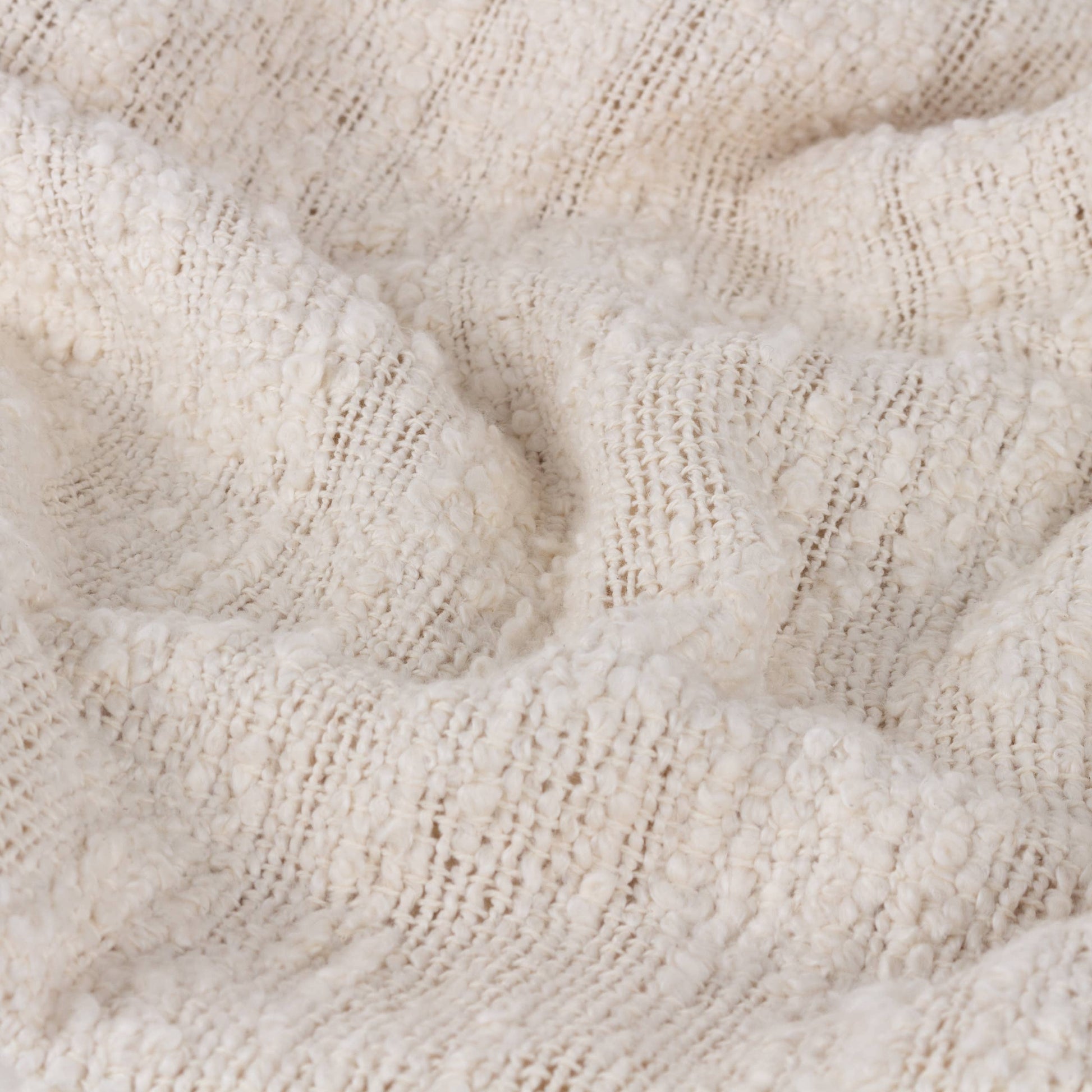 Heath Throw Ecru: Ecru / 130 x 180cm